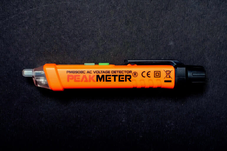 peakmeter_pm8908c-01